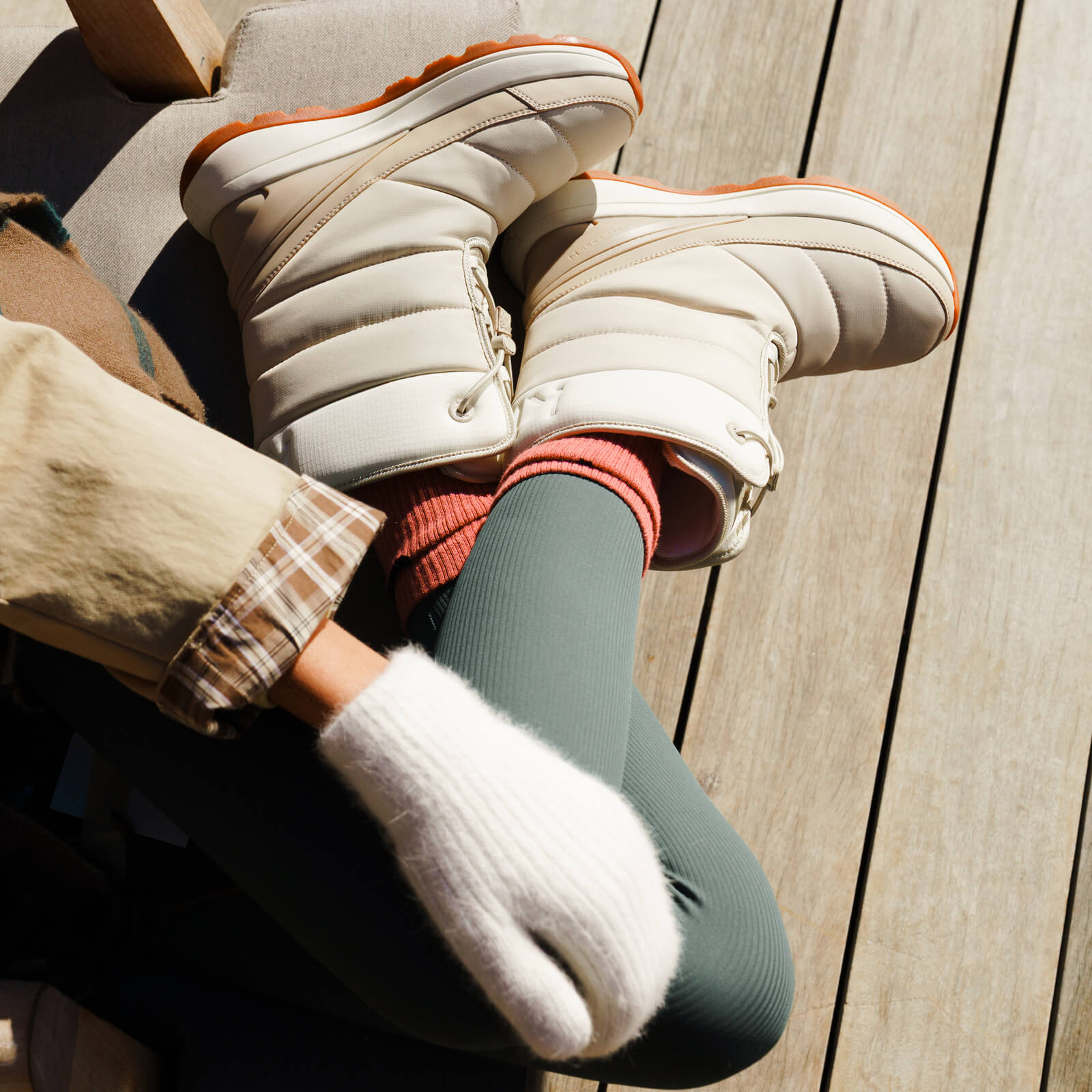 Women's Juno  2 High - Oatmeal/Pristine